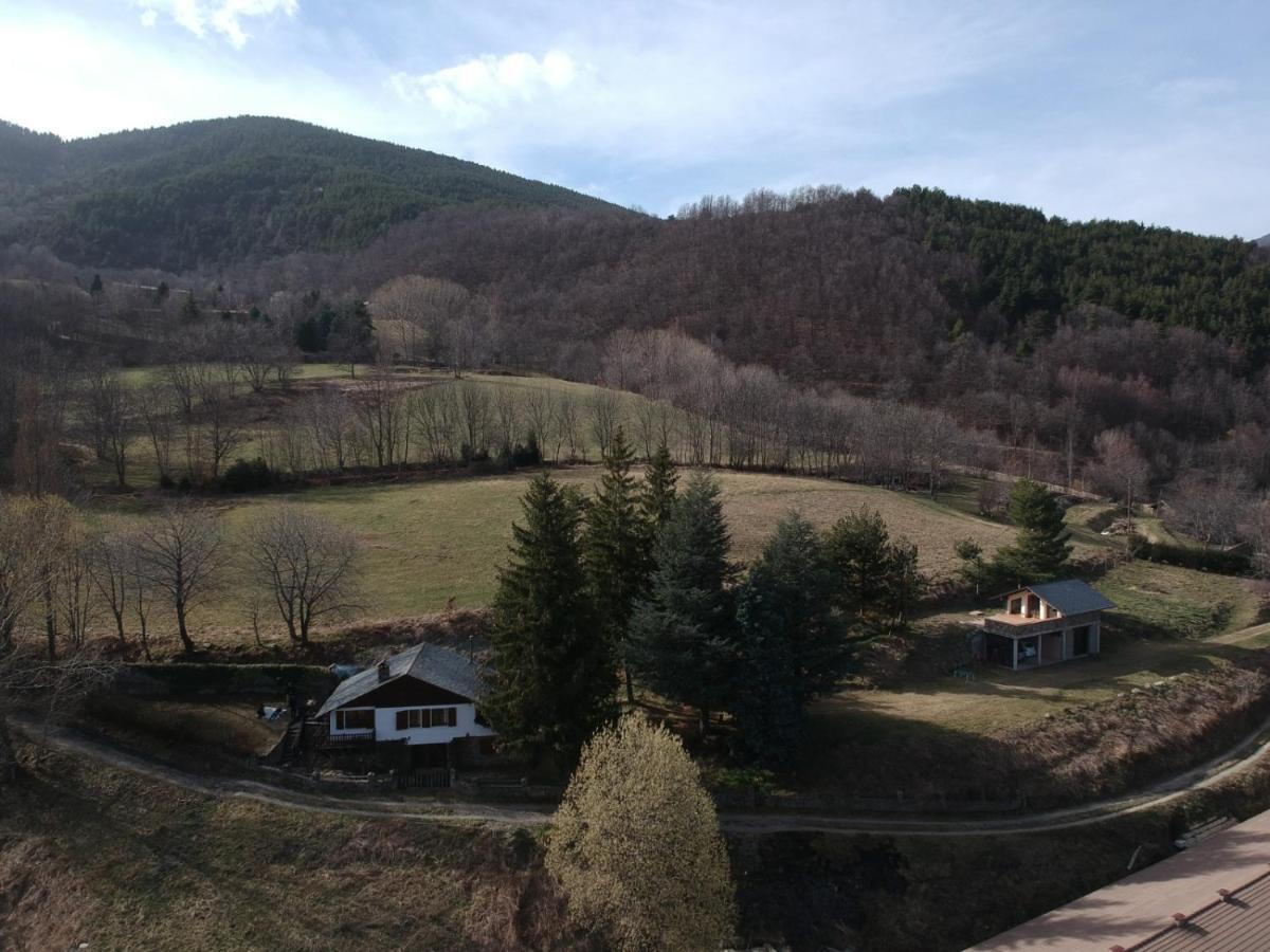 Can Serraima, Casa rural en ple Pirineu Neva Exterior foto