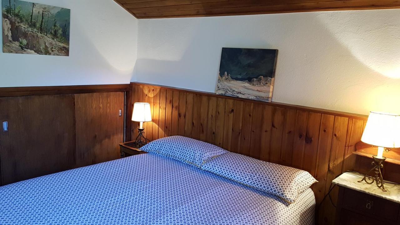 Can Serraima, Casa rural en ple Pirineu Neva Exterior foto